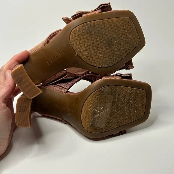 Gianni Bini Dusty Rose Open Toe Bow and Ruffle Slip On Heel Size 6.5 - Picture 2 of 12